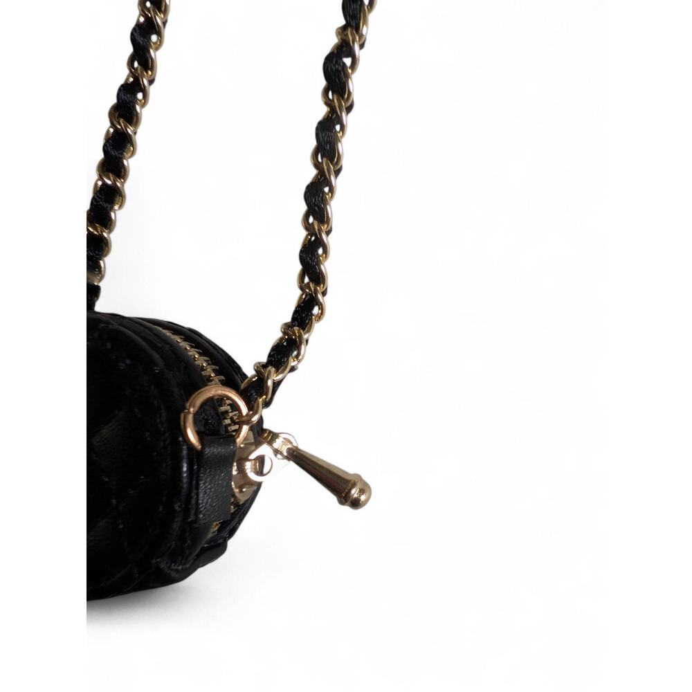 Defa Lucy Doll Series 2 PARIS Model No. 02 Black Quilted Round Chain Handbag - Picture 3 of 3